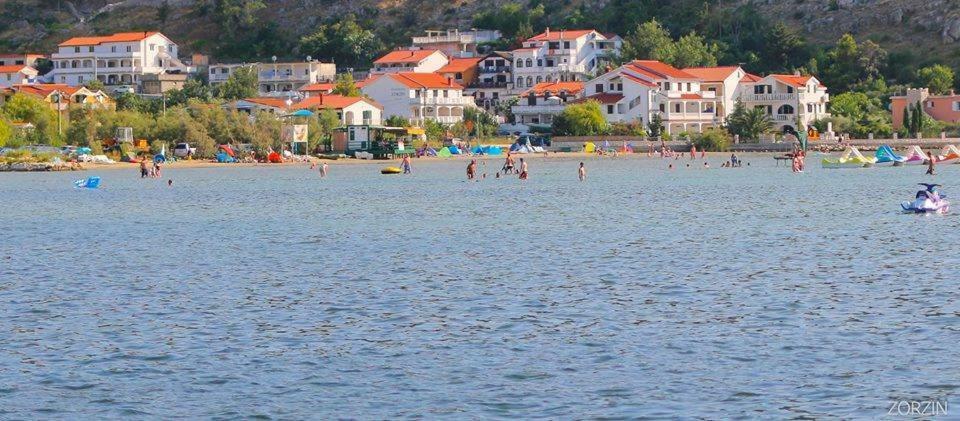 Apartments Boric Лопар Экстерьер фото